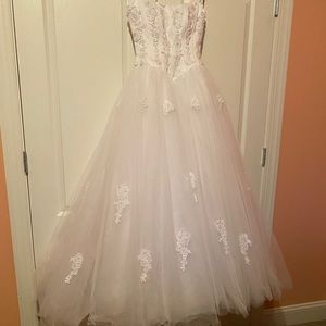 Oleg Cassini Wedding Gown